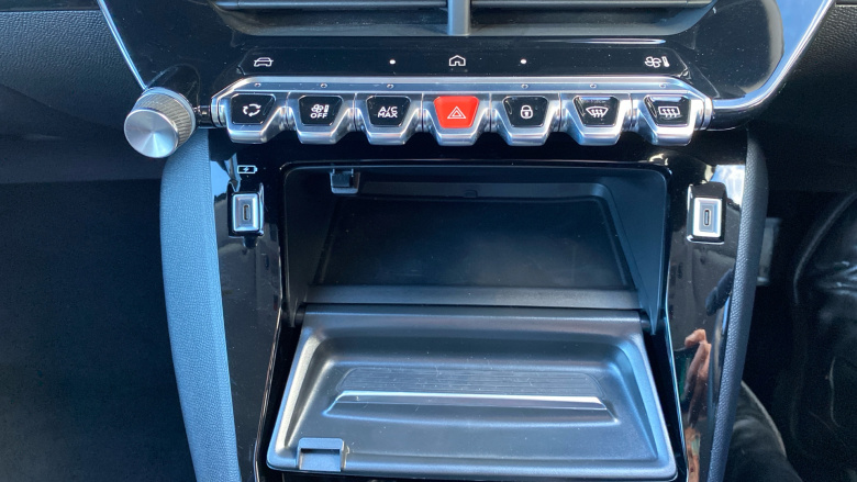 Peugeot 208 1.2 Hybrid 100 Allure 5dr e-DSC6 Petrol Hatchback